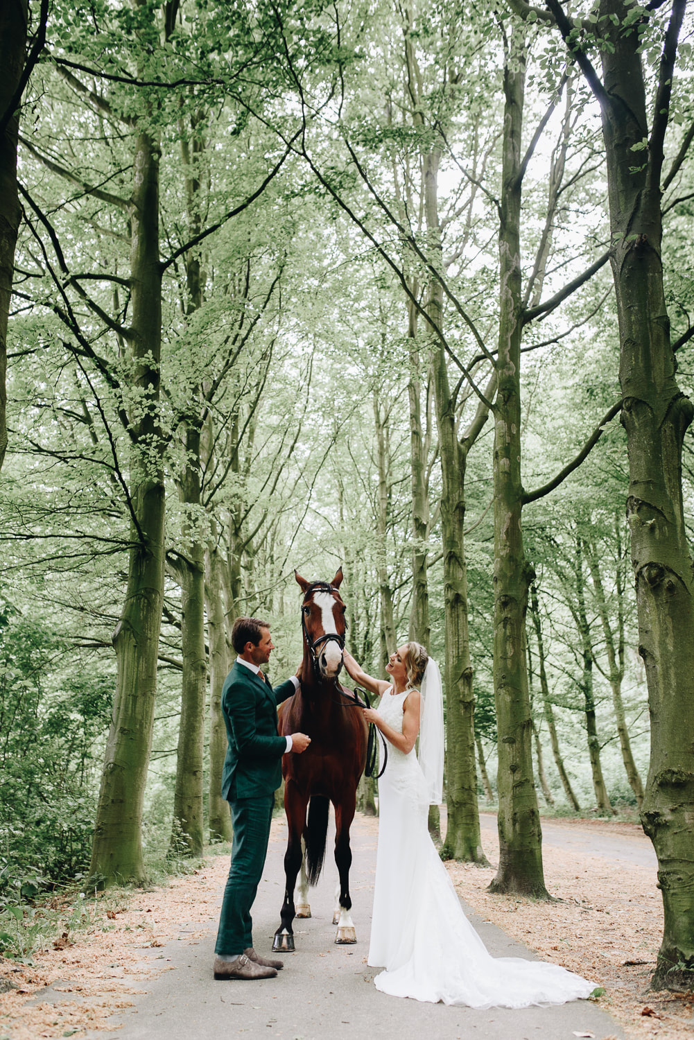 bruidsfotograaf-den-haag-madestein-paard-louise-boonstoppel-fotografie