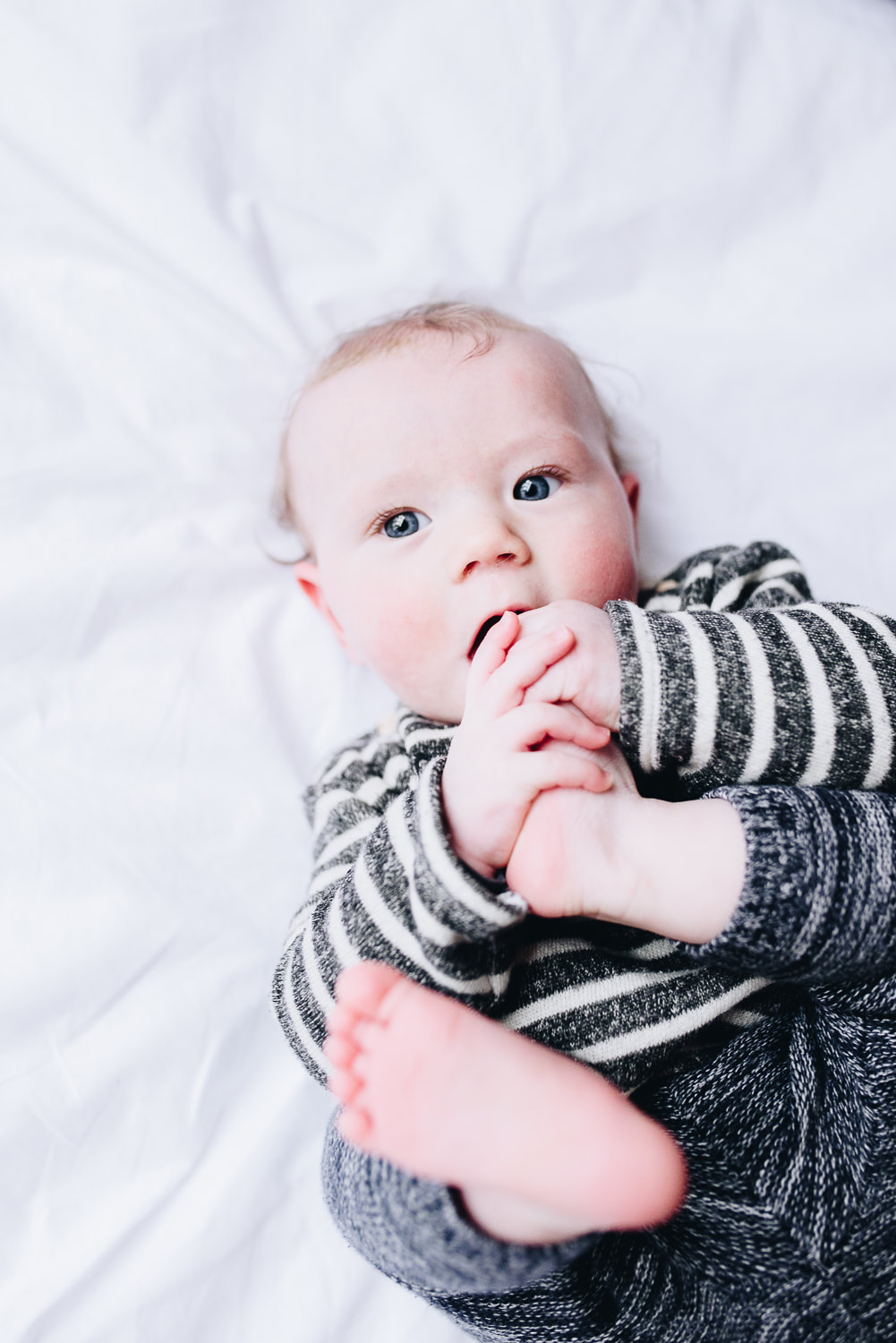 babyshoot-vijf-maanden-den-haag-louise-boonstoppel-fotografie